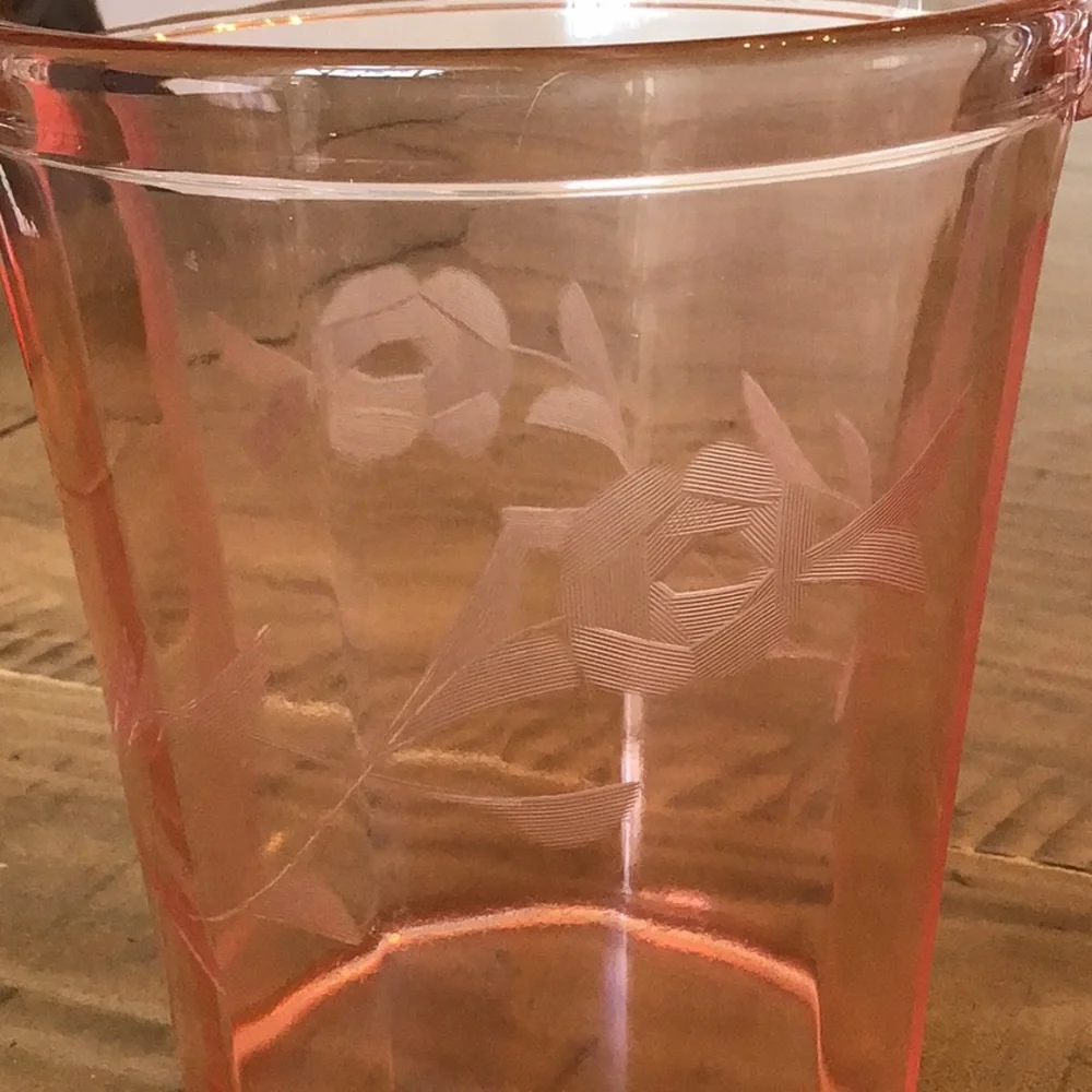 Vintage pink depression glass ice bucket